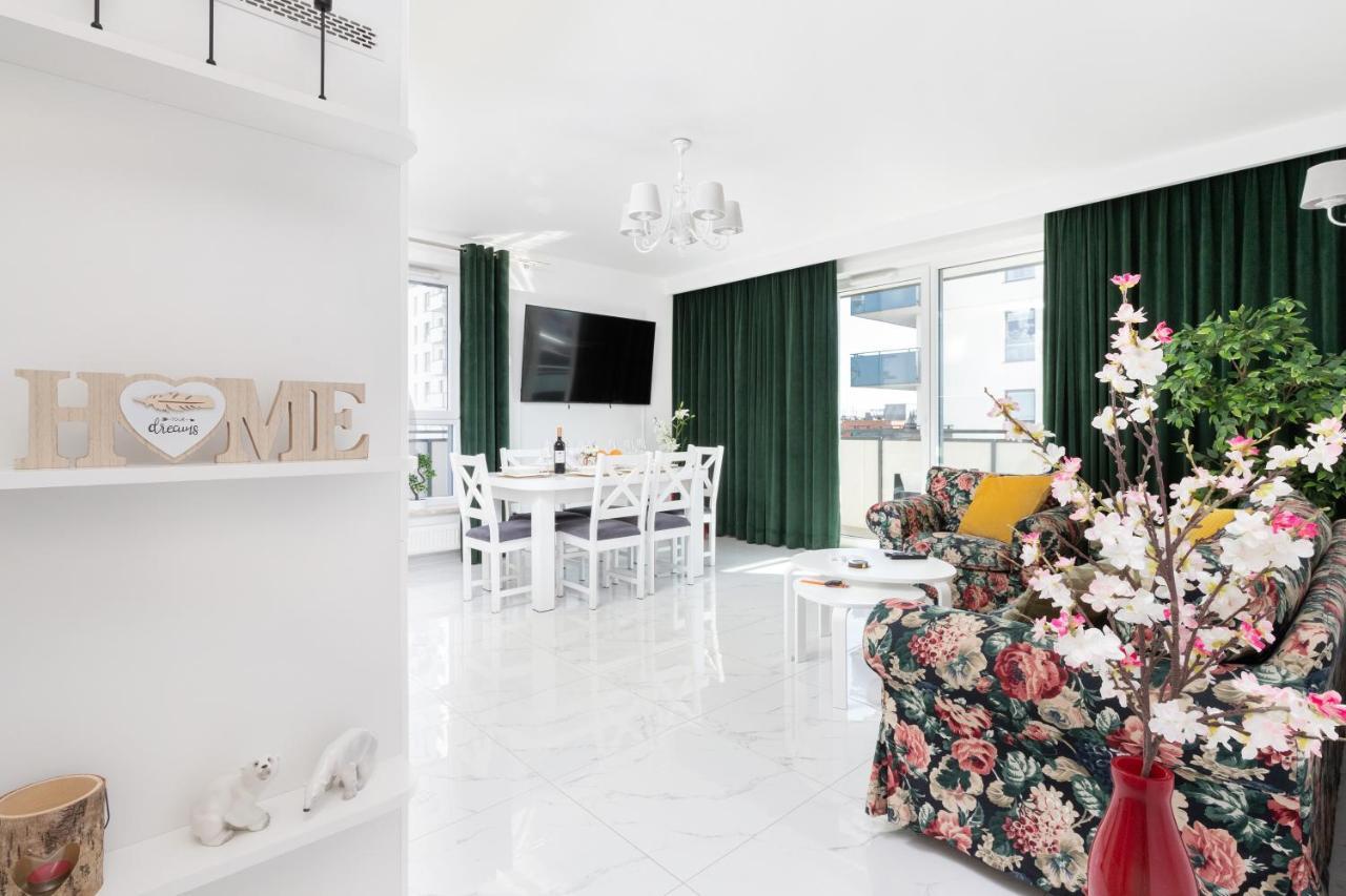 Old Town Bastion Walowa Apartments By Noclegi Renters กดัญสก์ ภายนอก รูปภาพ